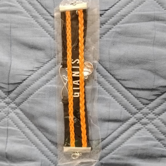 SF Giants Bracelet (NEW) - Picture 4 of 5